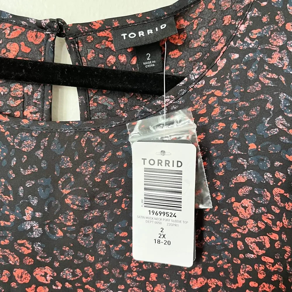 torrid Black and Burgundy Puff-Sleeve Animal Print Blouse - Picture 6 of 11